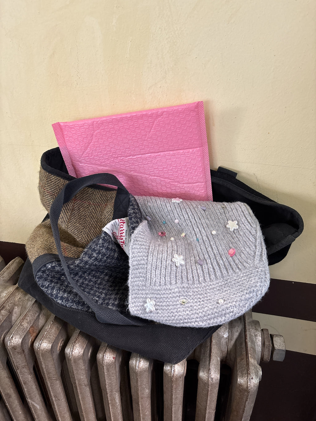 [HANDMADE] BEADED BARACLAVA